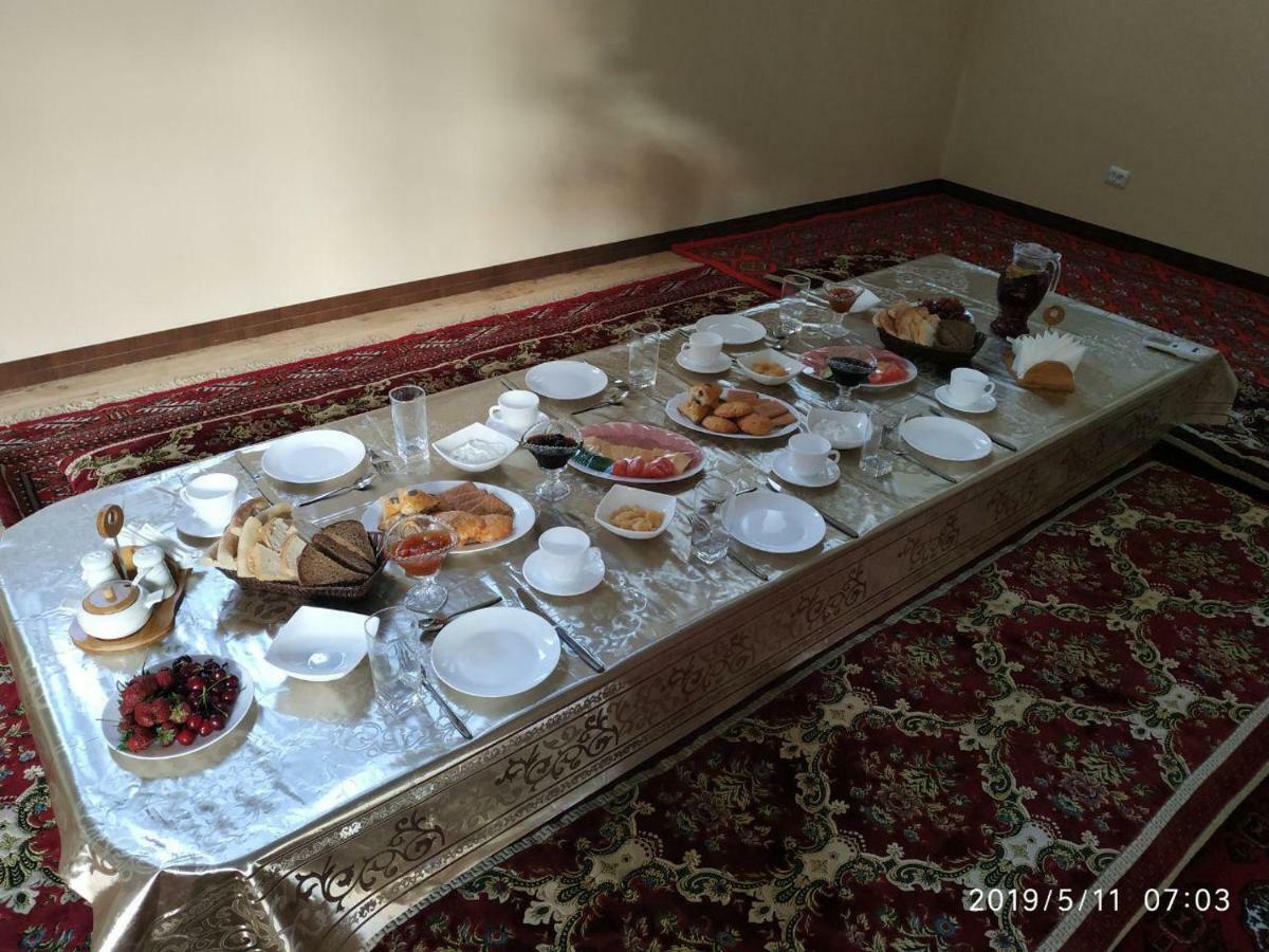 Xurshidabonu Guest House Khiva Extérieur photo